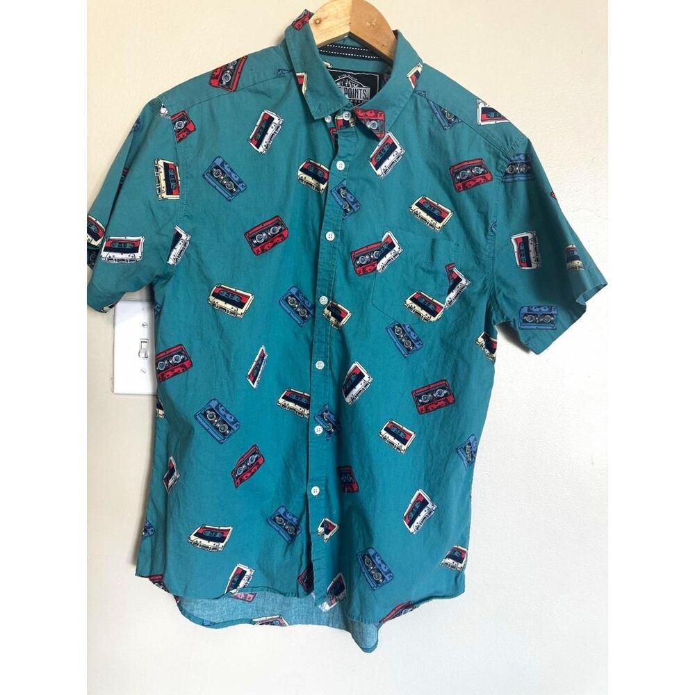 Men's Green and Red Shirt